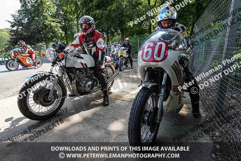 Vintage motorcycle club;eventdigitalimages;mallory park;mallory park trackday photographs;no limits trackdays;peter wileman photography;trackday digital images;trackday photos;vmcc festival 1000 bikes photographs